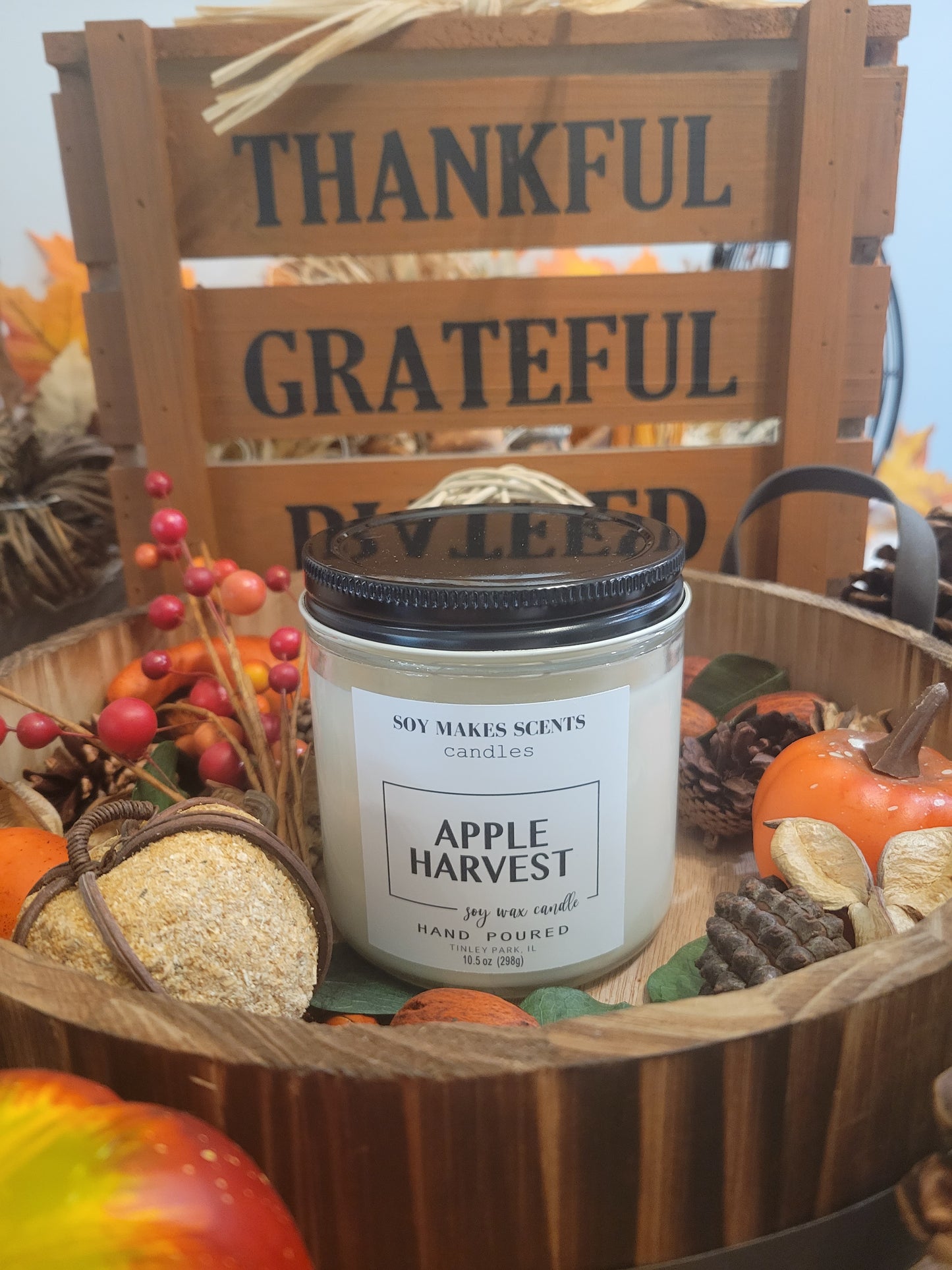 Apple Harvest 10.5oz soy wax candle