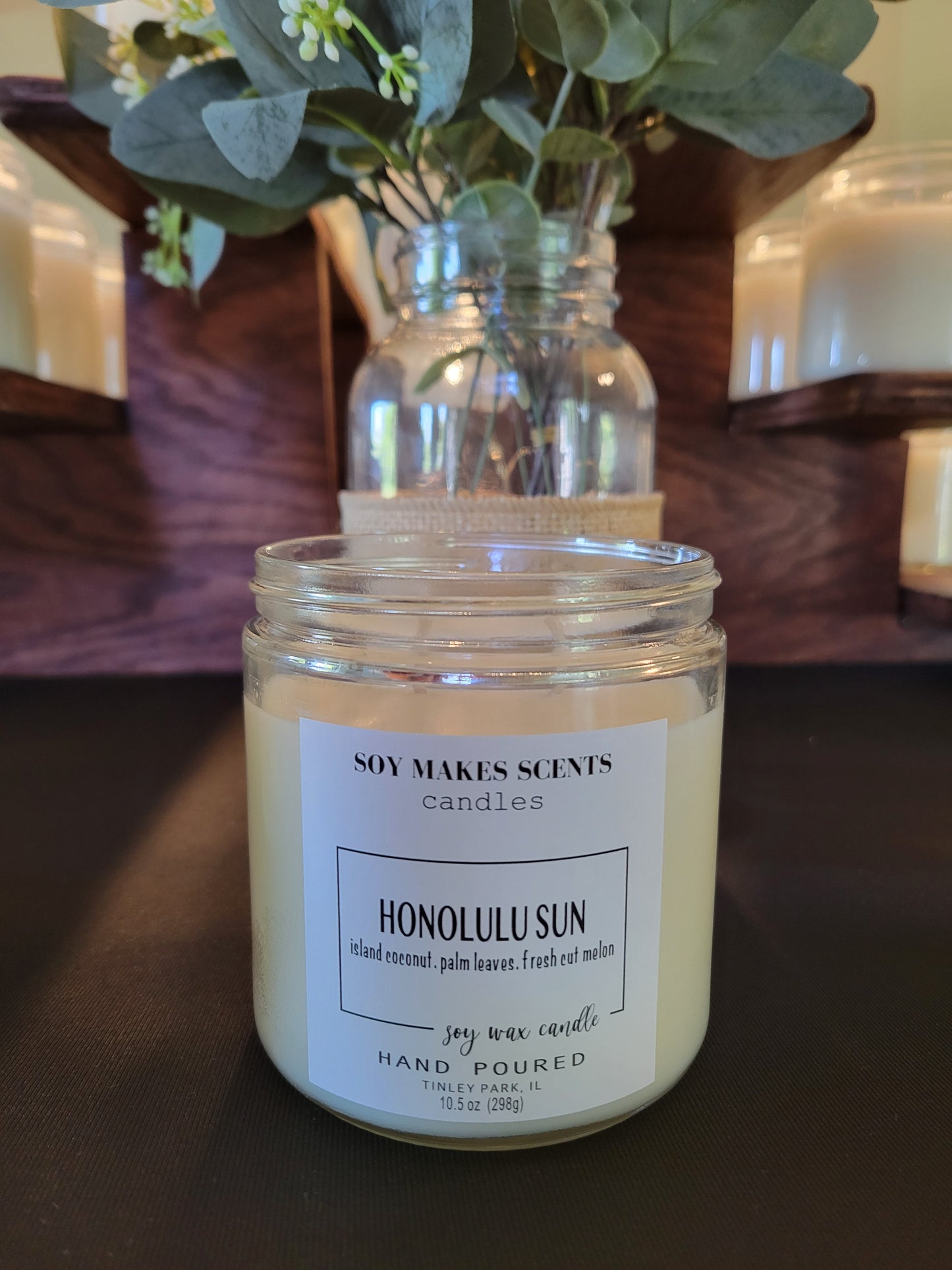 Honolulu Sun 10.5oz soy wax candle