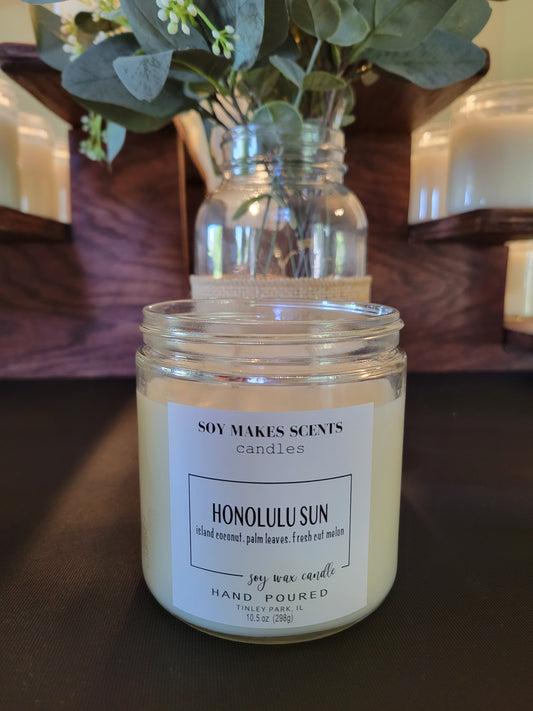 Honolulu Sun 10.5oz soy wax candle