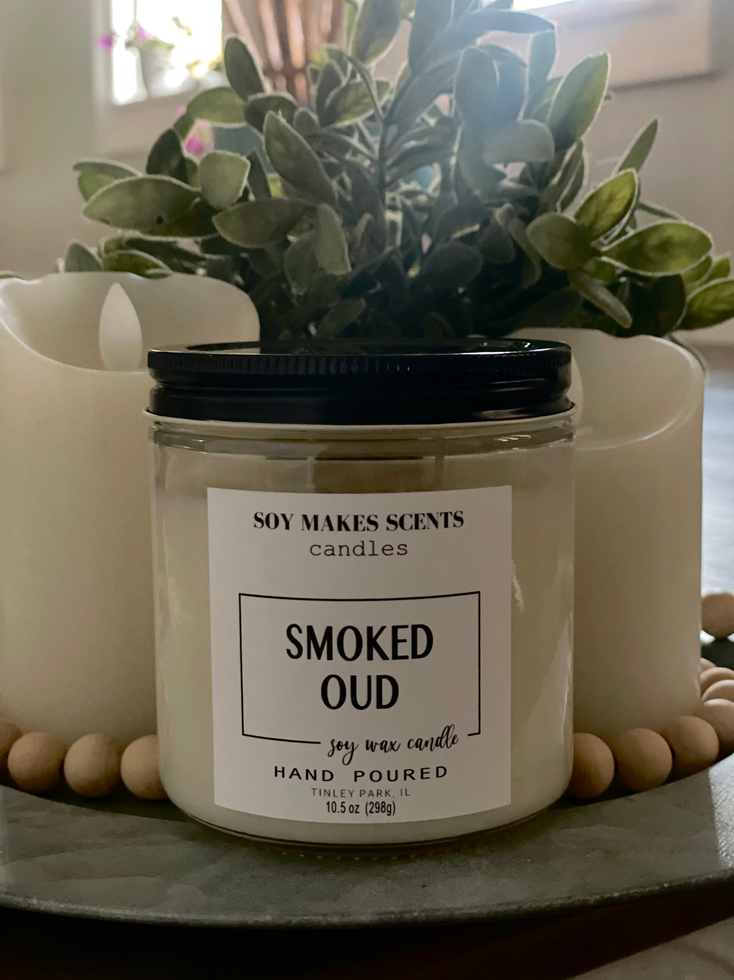 Smoked Oud 10.5oz soy wax candle