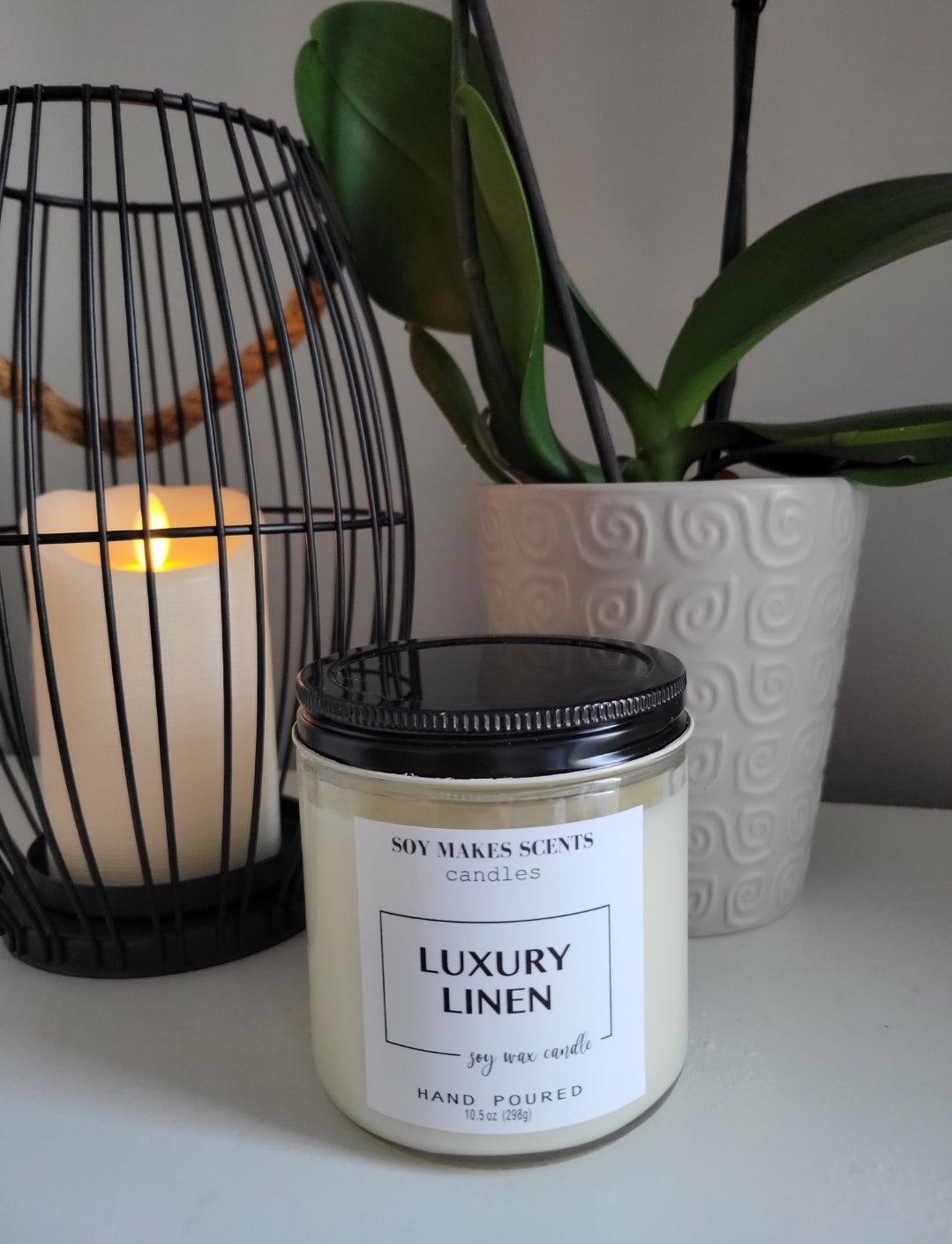 Luxury Linen 10.5oz soy wax candle