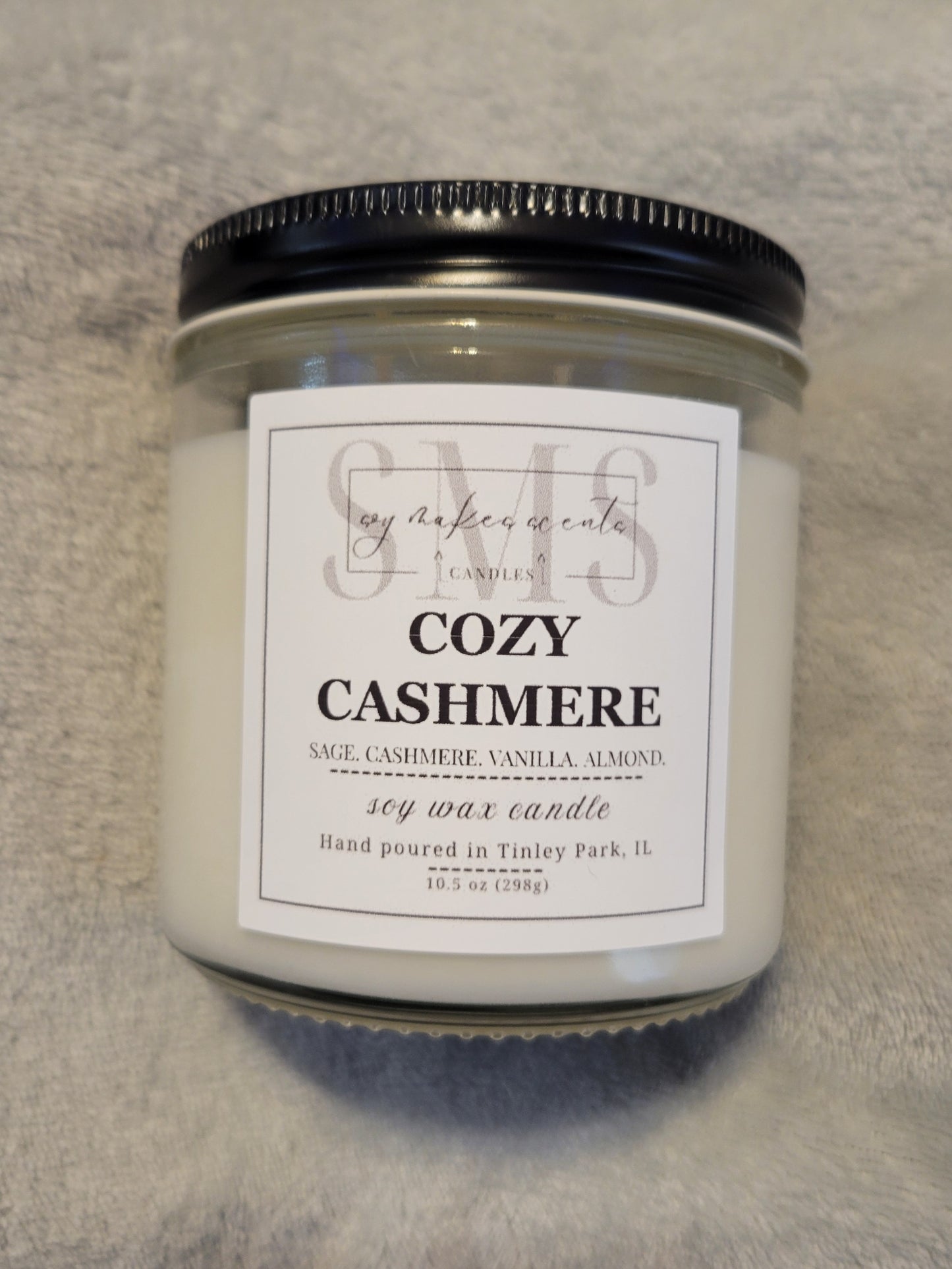 Cozy Cashmere 10.5oz soy wax candle